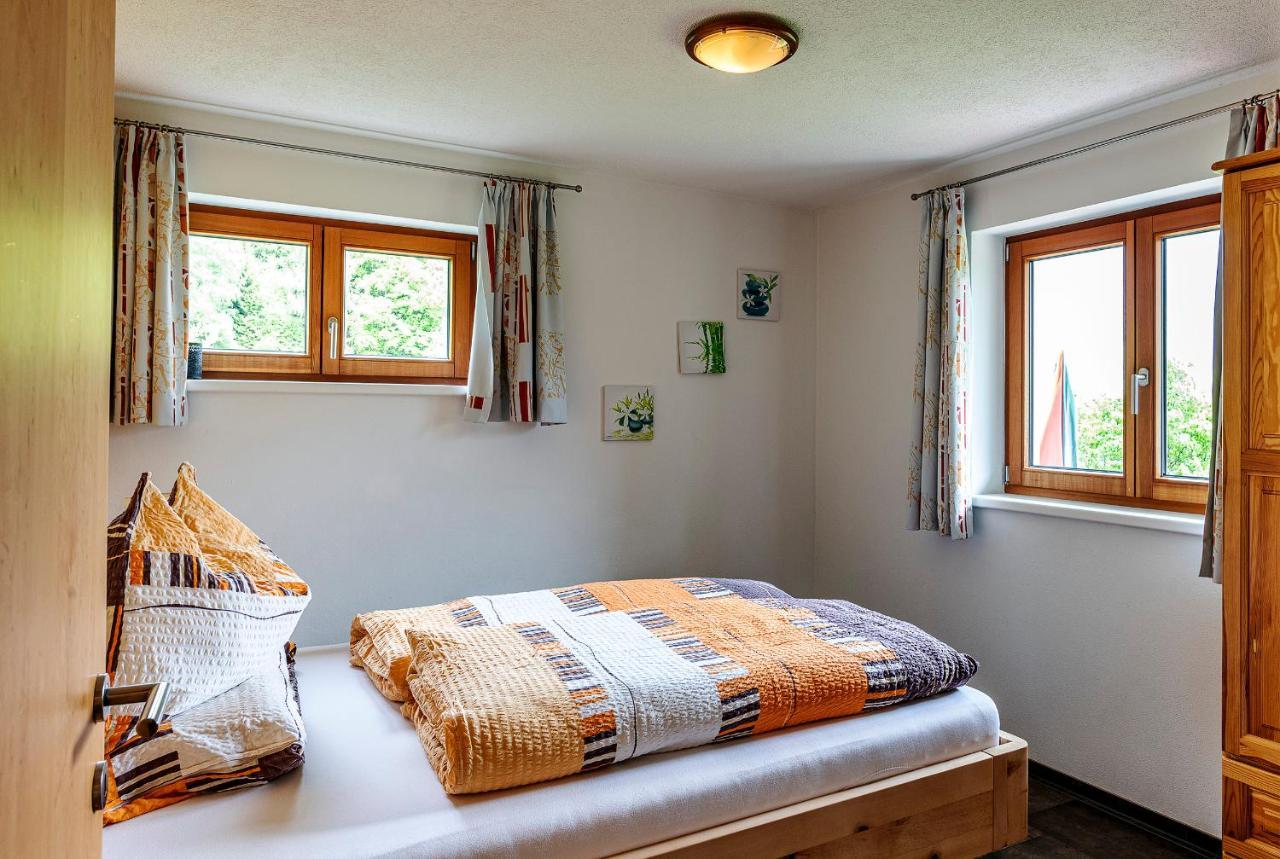 Apartamento Haus grüner Wald Bartholomäberg Exterior foto